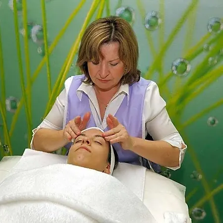 Esmarin Wellness Ξενοδοχείο Mníšek pod Brdy