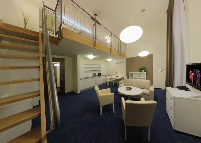 Esmarin Wellness 4* Mníšek pod Brdy